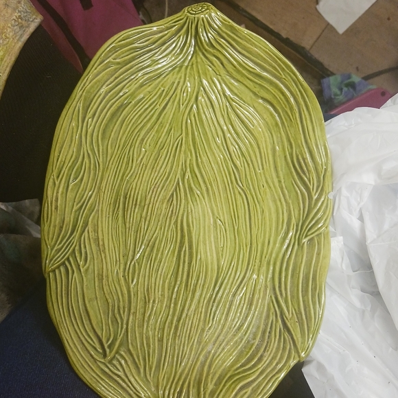 Plate - Picture 2 of 3